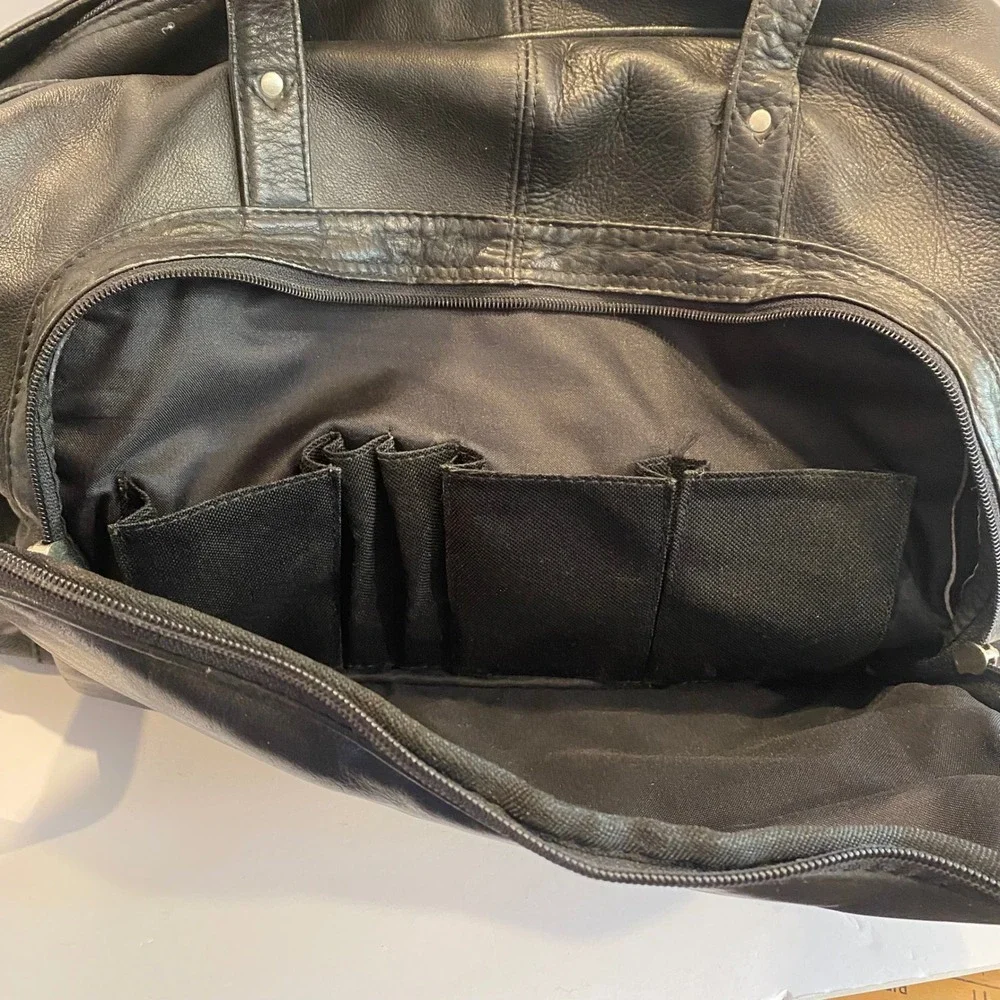 Access Duffel Bag Unisex Large Black Excellent Genuine Leather Weekend Travel